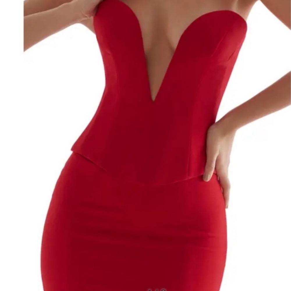 HOUSE OF CB 'Lydia' Red Rose Plunge Corset
